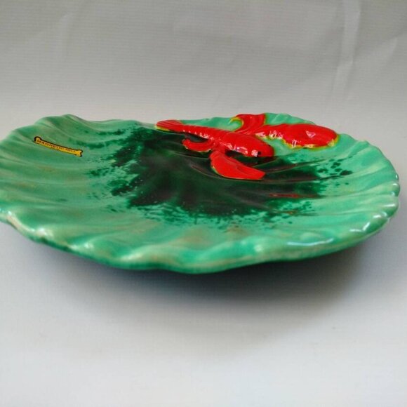 Vintage Lobster Dish Decorative Souvenir Plate from Magnetic Hill New Brunswick - Picture 9 of 11